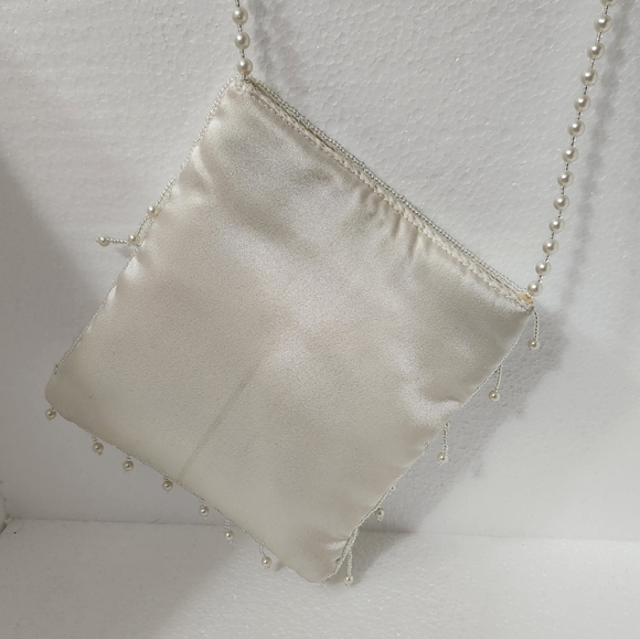 VTG Jessica McClintock Pearlescent Satin Beaded Purse! - Picture 5 of 9